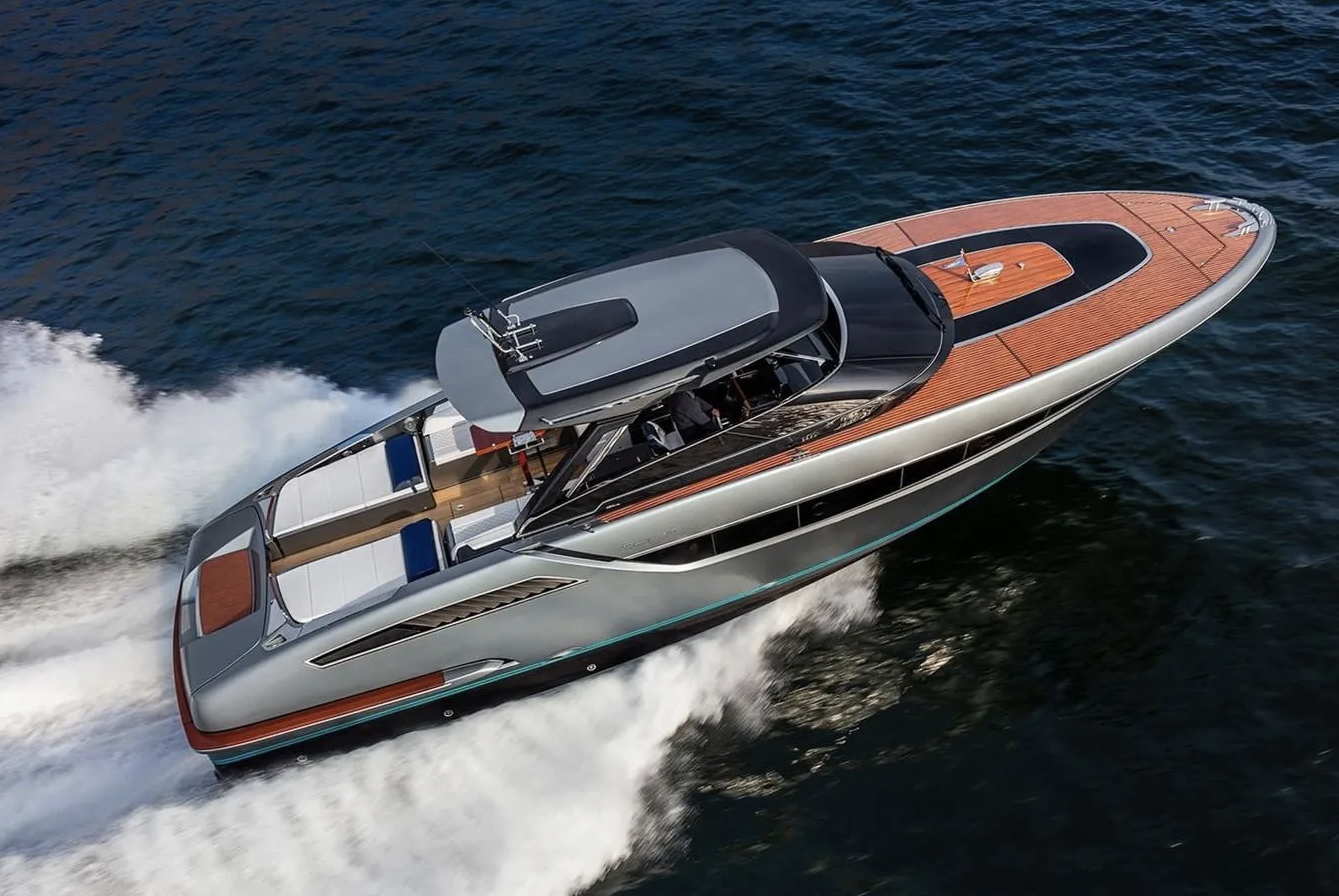 Motoryacht.