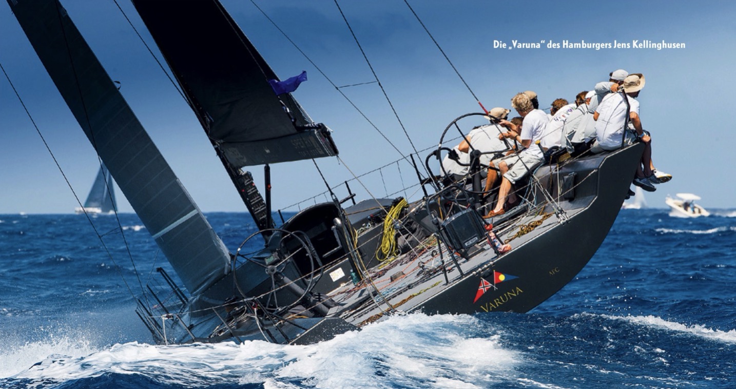 Racer. Der Rumpf ähnelt einem segelnden Surfbrett.